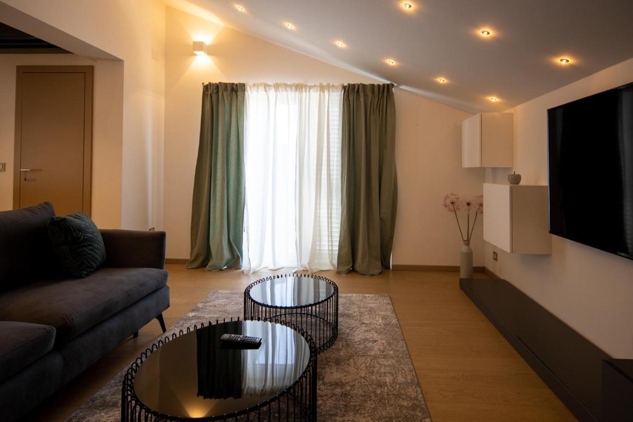 Lumaja Luxury Apartman 비오그라드나모루 외부 사진