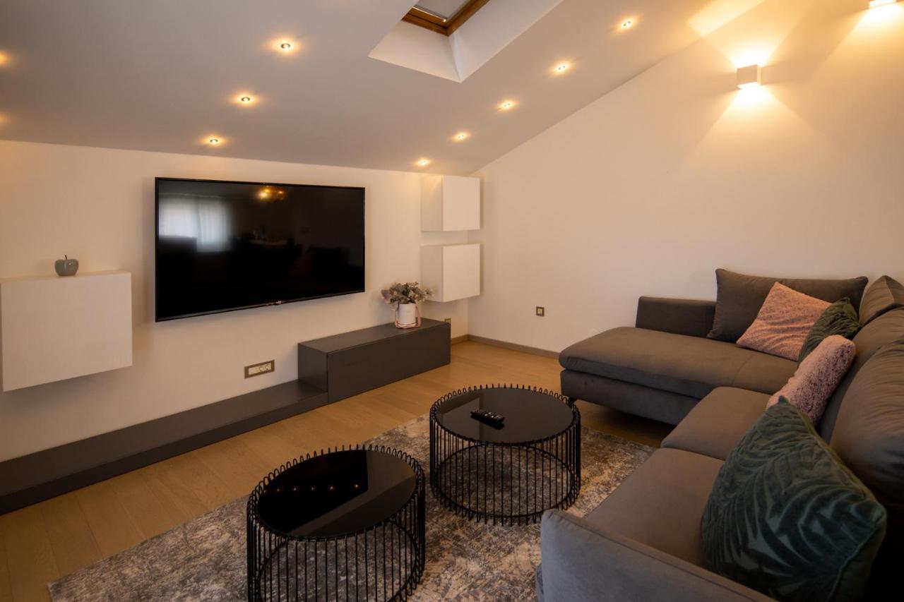 Lumaja Luxury Apartman 비오그라드나모루 외부 사진