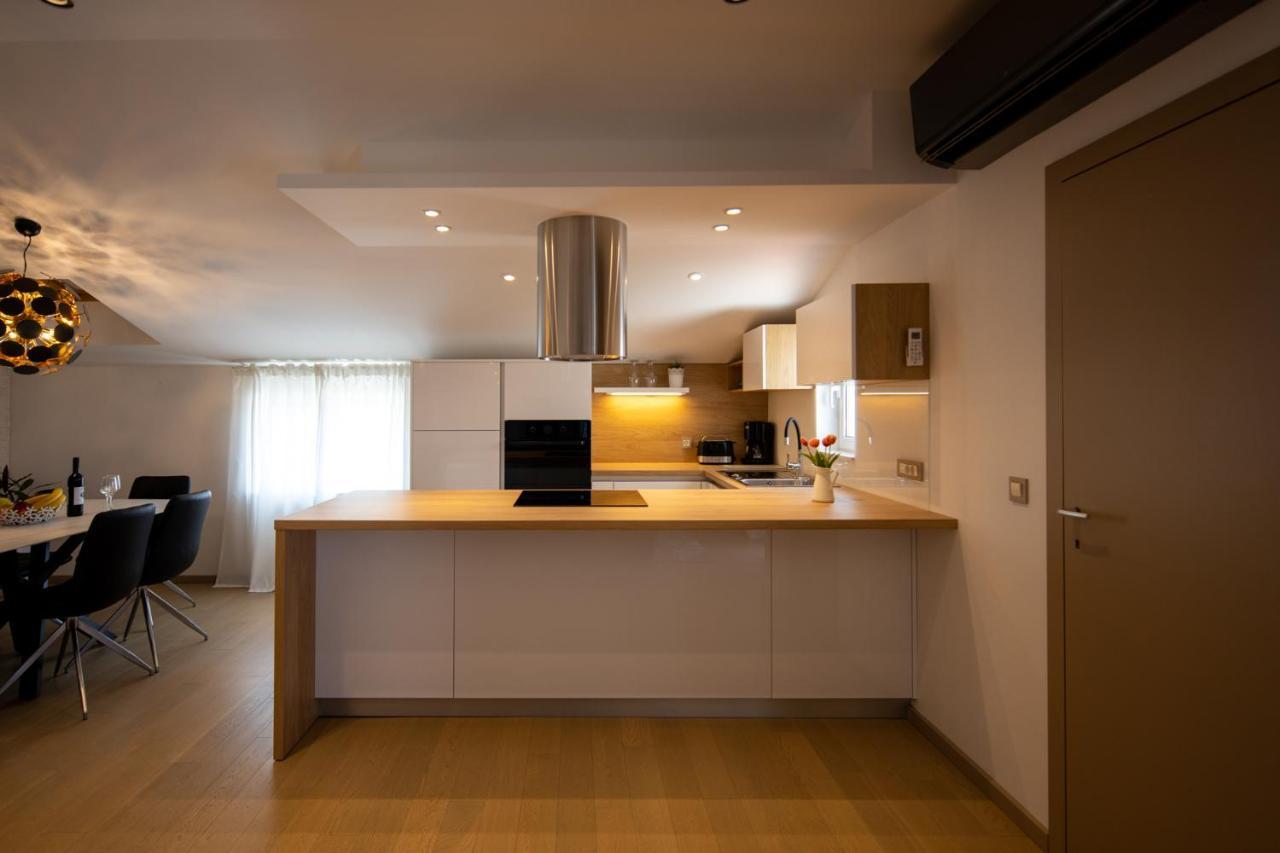 Lumaja Luxury Apartman 비오그라드나모루 외부 사진