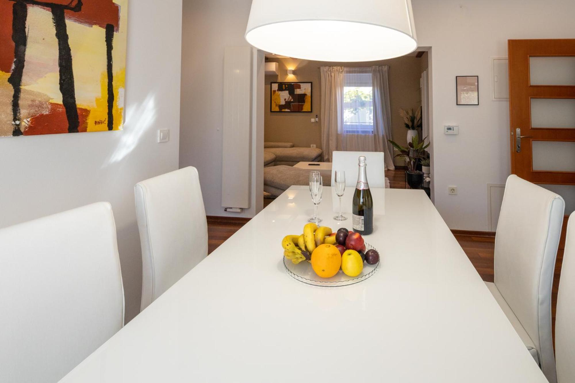 Lumaja Luxury Apartman 비오그라드나모루 외부 사진