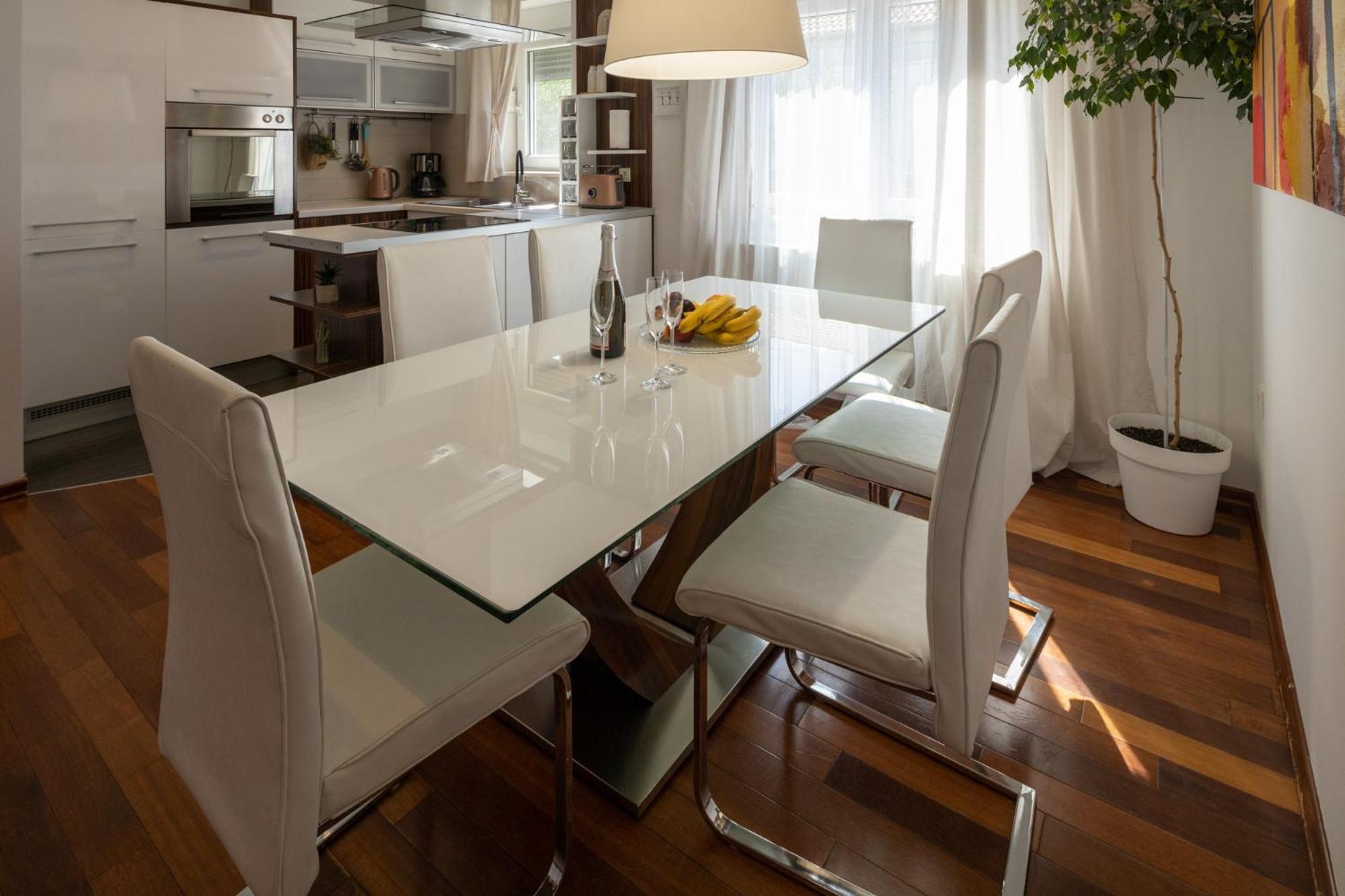 Lumaja Luxury Apartman 비오그라드나모루 외부 사진